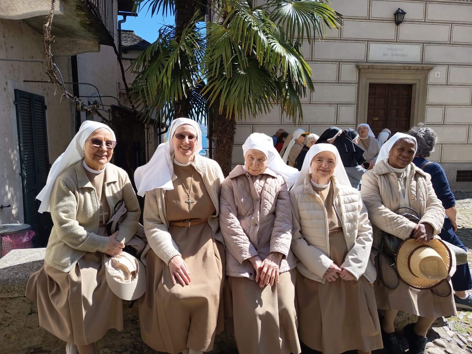 Piccole Figlie del Sacro Cuore di Ges&ugrave;